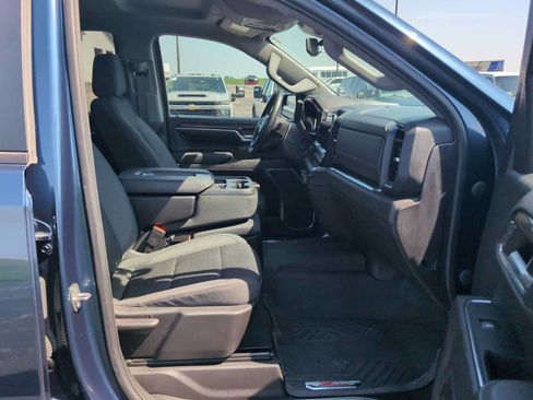 Used 2023 Chevrolet Silverado 1500 LT AWD/4WD image 26