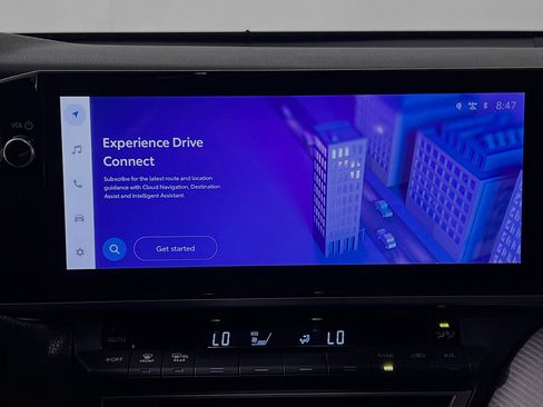 Used 2025 Toyota Camry SE w/ Multimedia Upgrade Package image 27