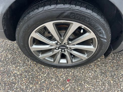 Used 2019 Lincoln Nautilus Select w/ Cargo Utility Package image 17