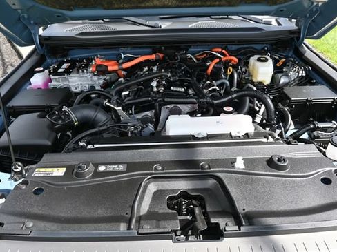 Used 2026 Toyota Land Cruiser w/ Premium Package AWD/4WD image 15