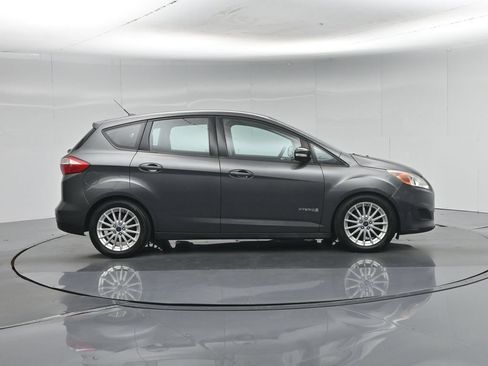 Used 2016 Ford C-MAX SE w/ Equipment Group 201A FWD image 22