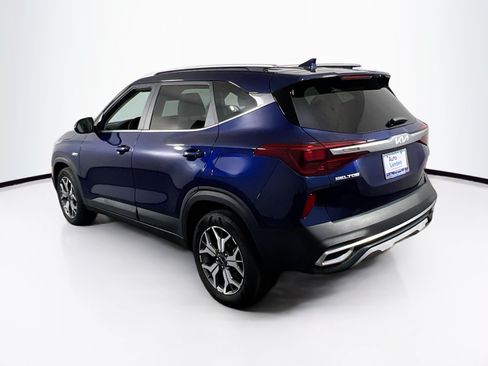 Used 2023 Kia Seltos EX AWD/4WD image 7
