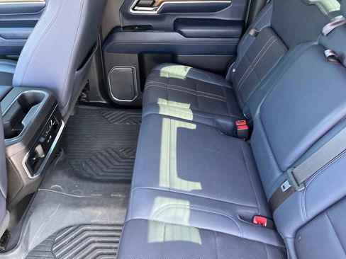 Used 2024 Chevrolet Silverado 2500 High Country w/ High Country Premium Package AWD/4WD image 14