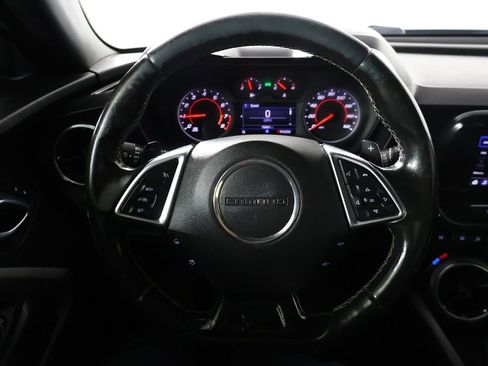 Used 2020 Chevrolet Camaro LT image 33