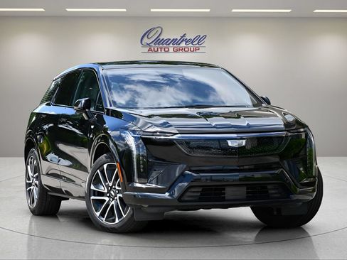 Used 2025 Cadillac Optiq Sport 1 AWD/4WD image 1