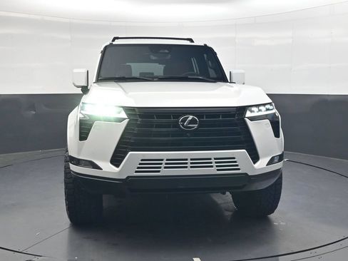Used 2026 Lexus GX 550 w/ Accessory Package (2T) AWD/4WD image 15