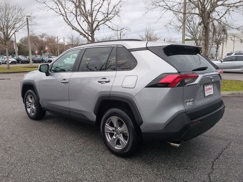 Certified 2022 Toyota RAV4 XLE w/ Convenience Package image 7