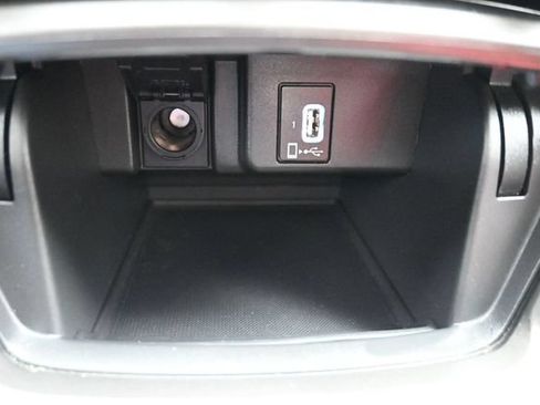 Used 2019 Honda Accord Sport image 32