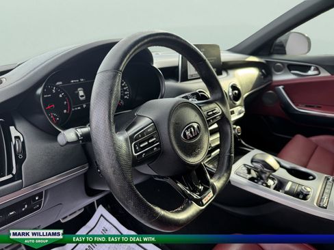 Used 2021 Kia Stinger GT2 image 16