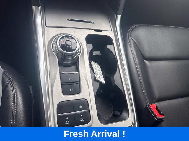 Used 2022 Ford Explorer XLT w/ Equipment Group 202A RWD image 7