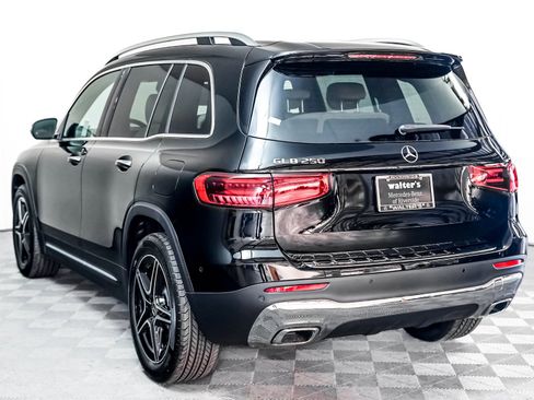 New 2026 Mercedes-Benz GLB 250 250 image 2
