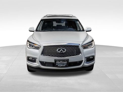 Used 2016 INFINITI QX60 Luxe w/ Deluxe Technology Package AWD/4WD image 2