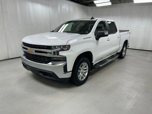 Used 2019 Chevrolet Silverado 1500 LT w/ All-Star Edition AWD/4WD image 2