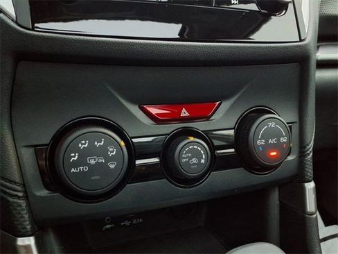 Used 2022 Subaru Forester Premium image 56