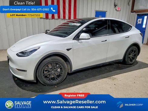 Used 2020 Tesla Model Y Long Range image 1