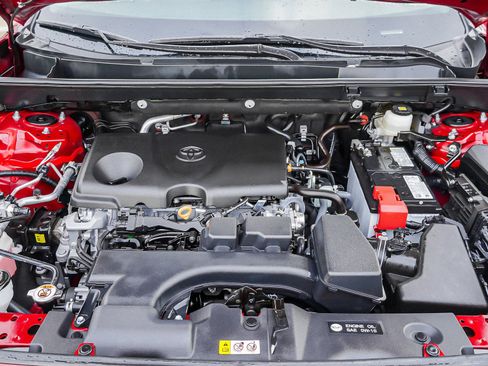 Used 2024 Toyota RAV4 XLE image 15