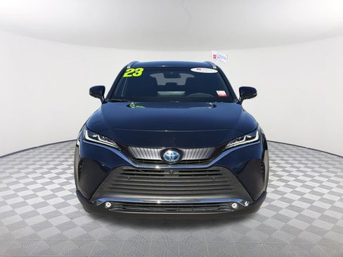 Certified 2023 Toyota Venza Limited image 2