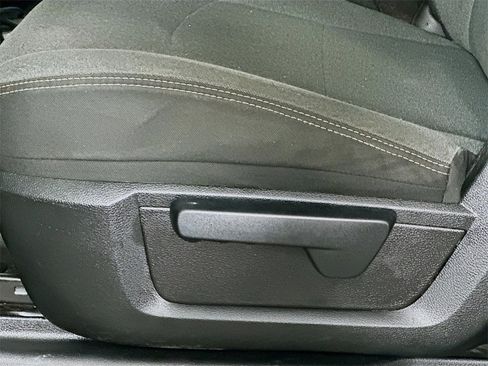 Used 2021 RAM 5500 Tradesman image 19