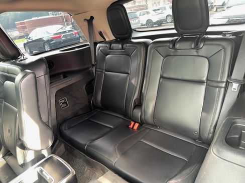 Used 2020 Lincoln Aviator Reserve w/ Equipment Group 201A AWD/4WD image 19