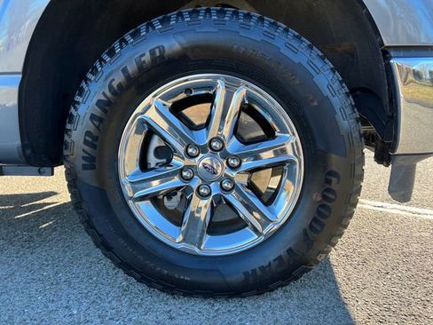 Used 2025 Ford F150 XLT w/ Equipment Group 301A Standard image 13