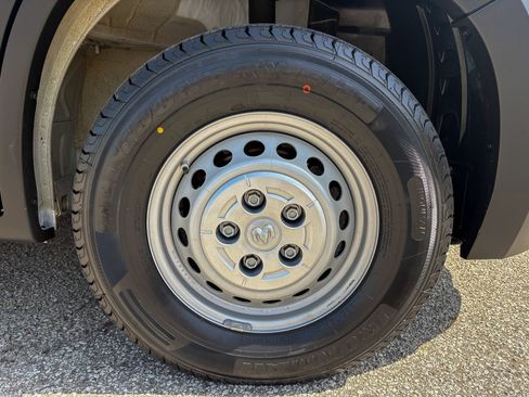 Used 2024 RAM ProMaster 1500 w/ Convenience Group FWD image 31