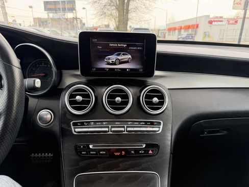 Used 2019 Mercedes-Benz GLC 43 AMG 4MATIC Coupe image 37