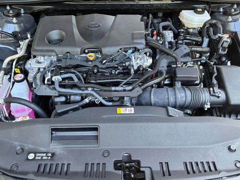 Used 2026 Toyota Camry SE FWD image 31