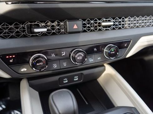 Used 2024 Honda Accord EX image 23