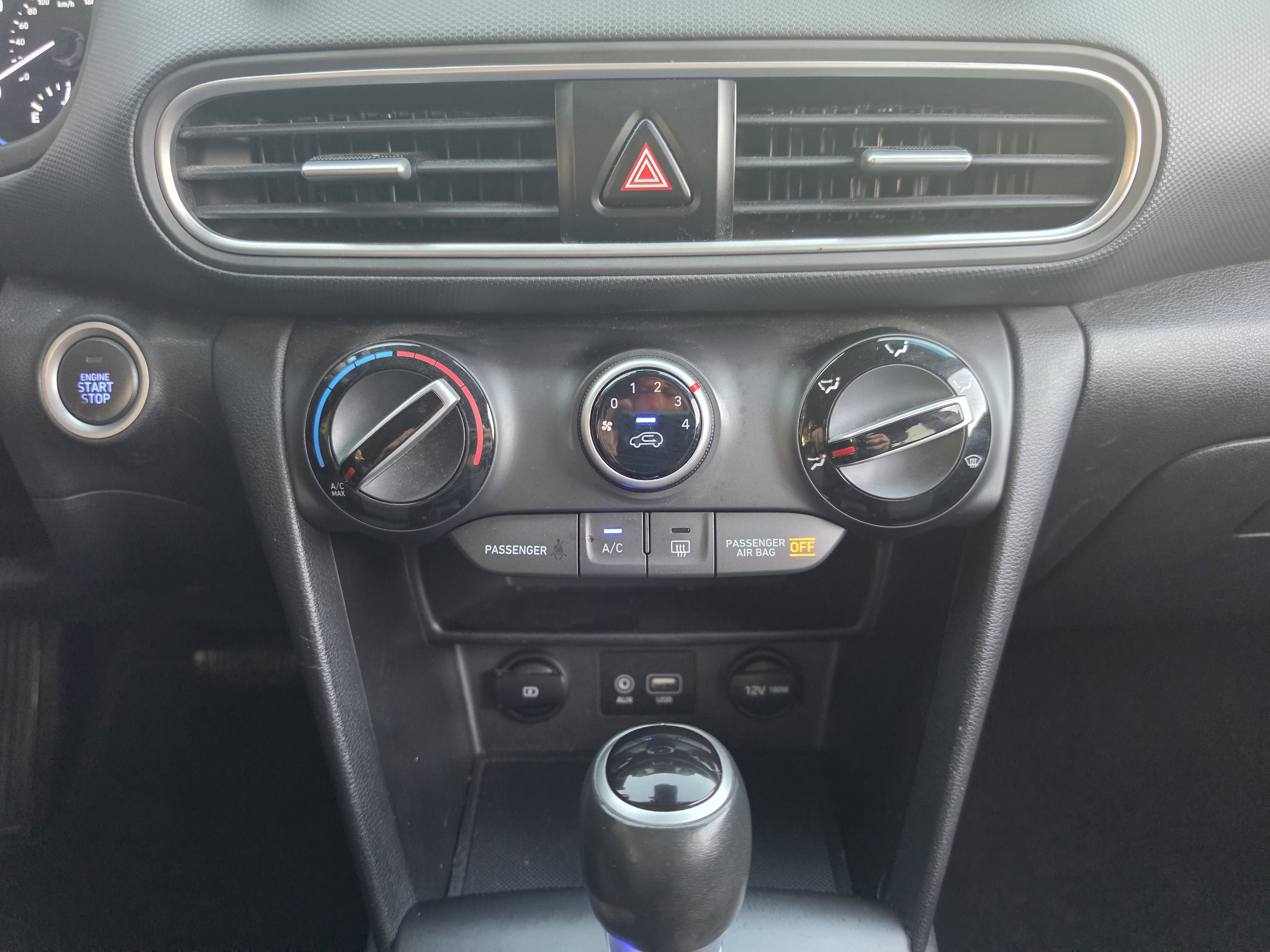 Used 2021 Hyundai Kona SEL FWD image 30
