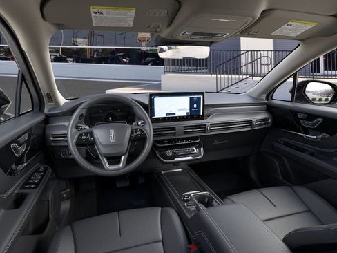 New 2026 Lincoln Corsair Reserve image 9