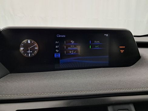 Used 2020 Lexus UX 250h w/ Premium Package image 23