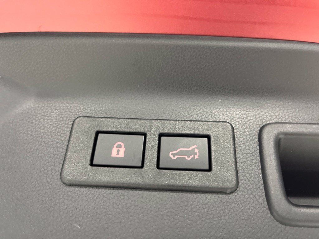 Used 2026 Subaru Forester Premium AWD/4WD image 36