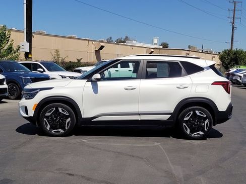Certified 2024 Kia Seltos SX w/ SX Sunroof Package AWD/4WD image 9
