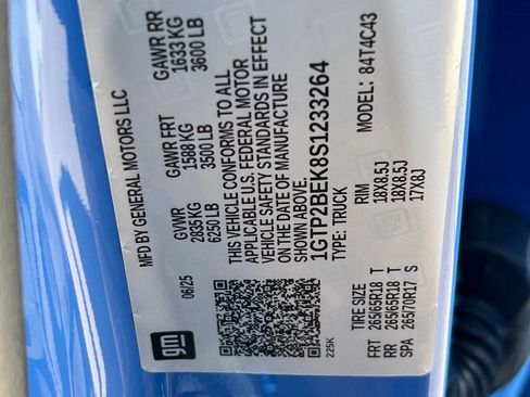 New 2025 GMC Canyon Elevation w/ Convenience Package image 22