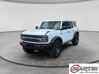 Used 2025 Ford Bronco Badlands w/ Sasquatch Package AWD/4WD video 1