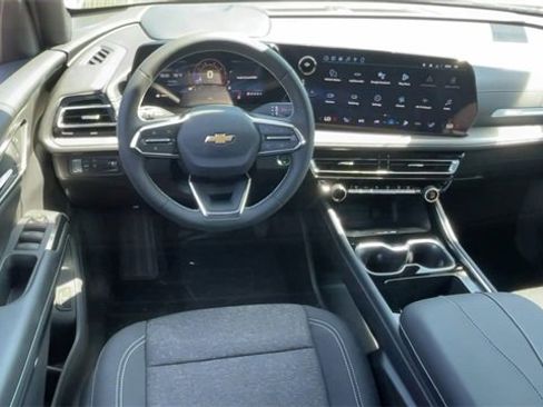 New 2026 Chevrolet Traverse LT w/ LPO, Floor Liner Package image 13