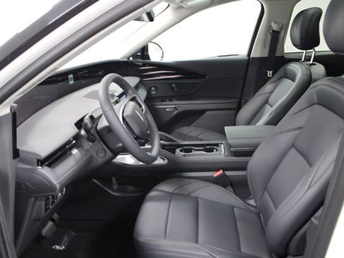 New 2026 Lincoln Nautilus Premier w/ Equipment Group 102A image 22