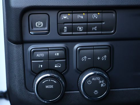 New 2026 Chevrolet Tahoe LS AWD/4WD image 10