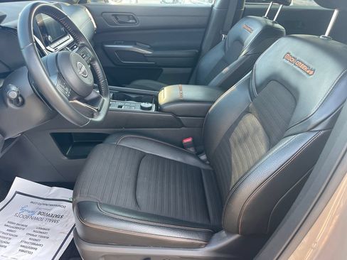 Used 2024 Nissan Pathfinder Rock Creek AWD/4WD image 13