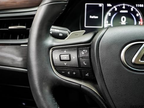 Used 2024 Lexus ES 350 w/ Premium Package image 32