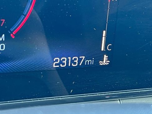 Used 2025 Chevrolet Trax LT image 21