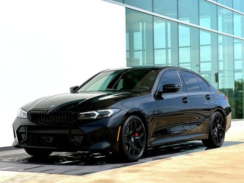 New 2026 BMW 330i Sedan w/ M Sport Package image 9