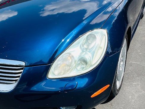 Used 2004 Lexus SC 430 Convertible image 10