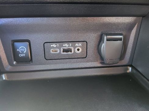 Used 2024 Nissan Sentra SR image 22