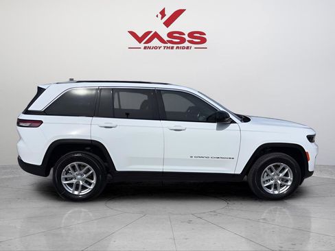 New 2026 Jeep Grand Cherokee Laredo X AWD/4WD image 6