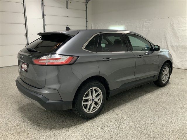 Used 2021 Ford Edge SEL w/ Cargo Accessory Package AWD/4WD image 5