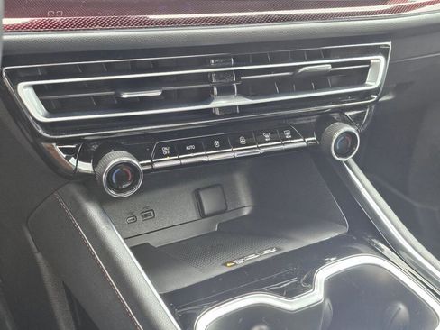 Used 2024 Chevrolet Traverse RS w/ LPO, Floor Liner Package image 35