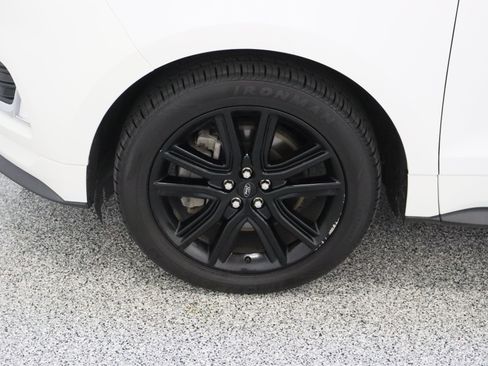 Used 2022 Ford Edge ST-Line AWD/4WD image 11