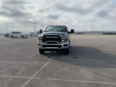 New 2026 RAM 2500 Tradesman image 2