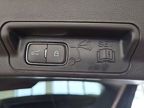 Used 2023 Ford Explorer XLT w/ Equipment Group 202A image 28